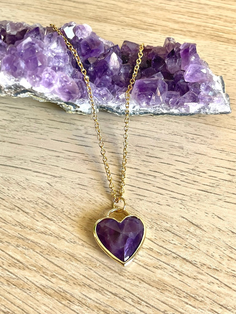 Ciondolo a cuore in Ametista - Concentrazione - Meditazione - Ricerca Interiore- Protezione energetica